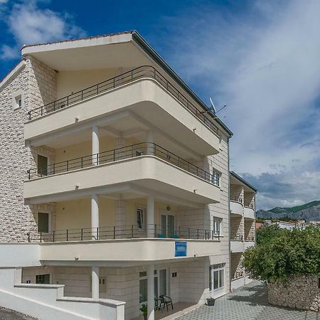 Apartments Villa Aquamarine Дуче Экстерьер фото