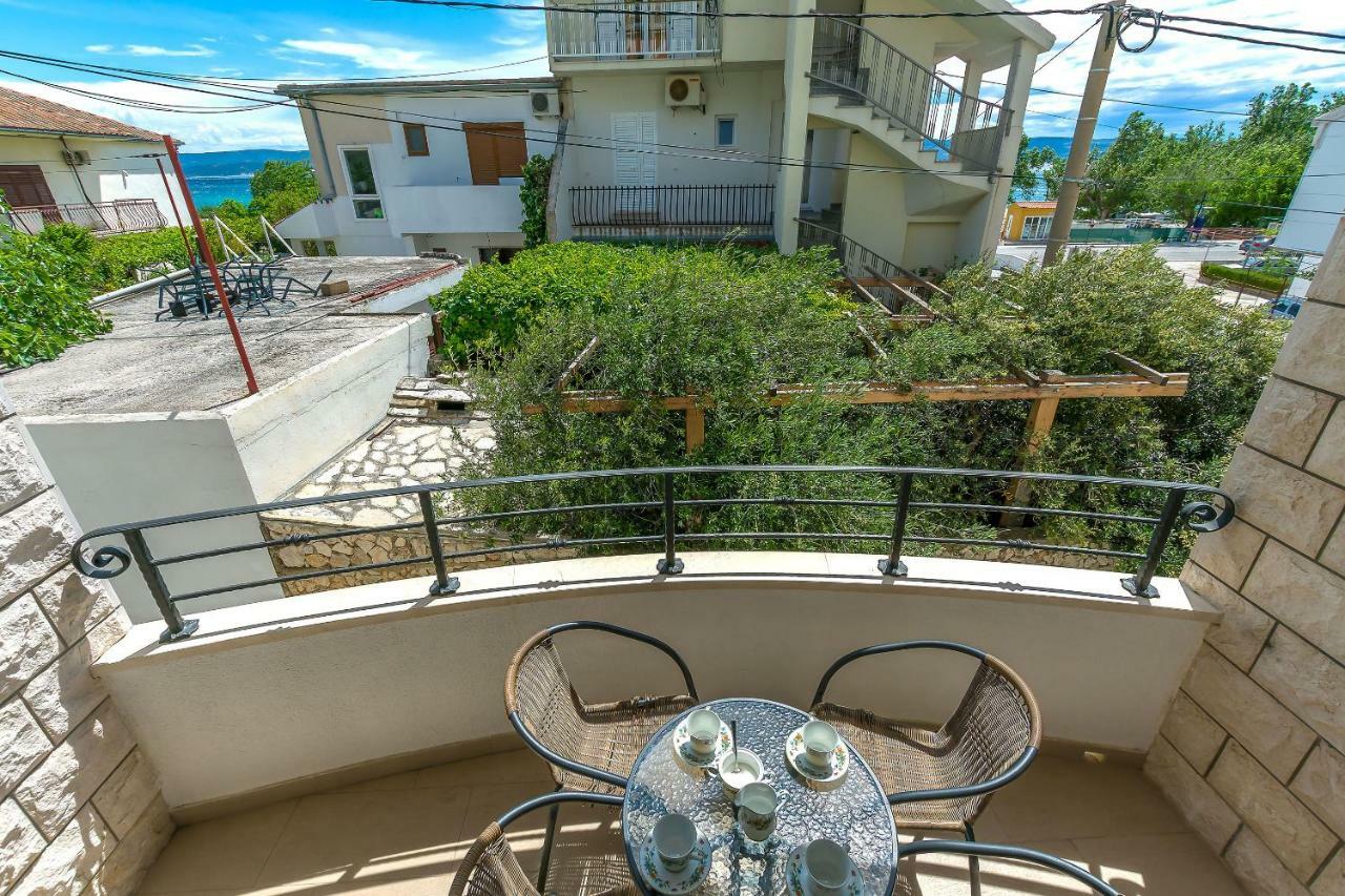 Apartments Villa Aquamarine Дуче Экстерьер фото